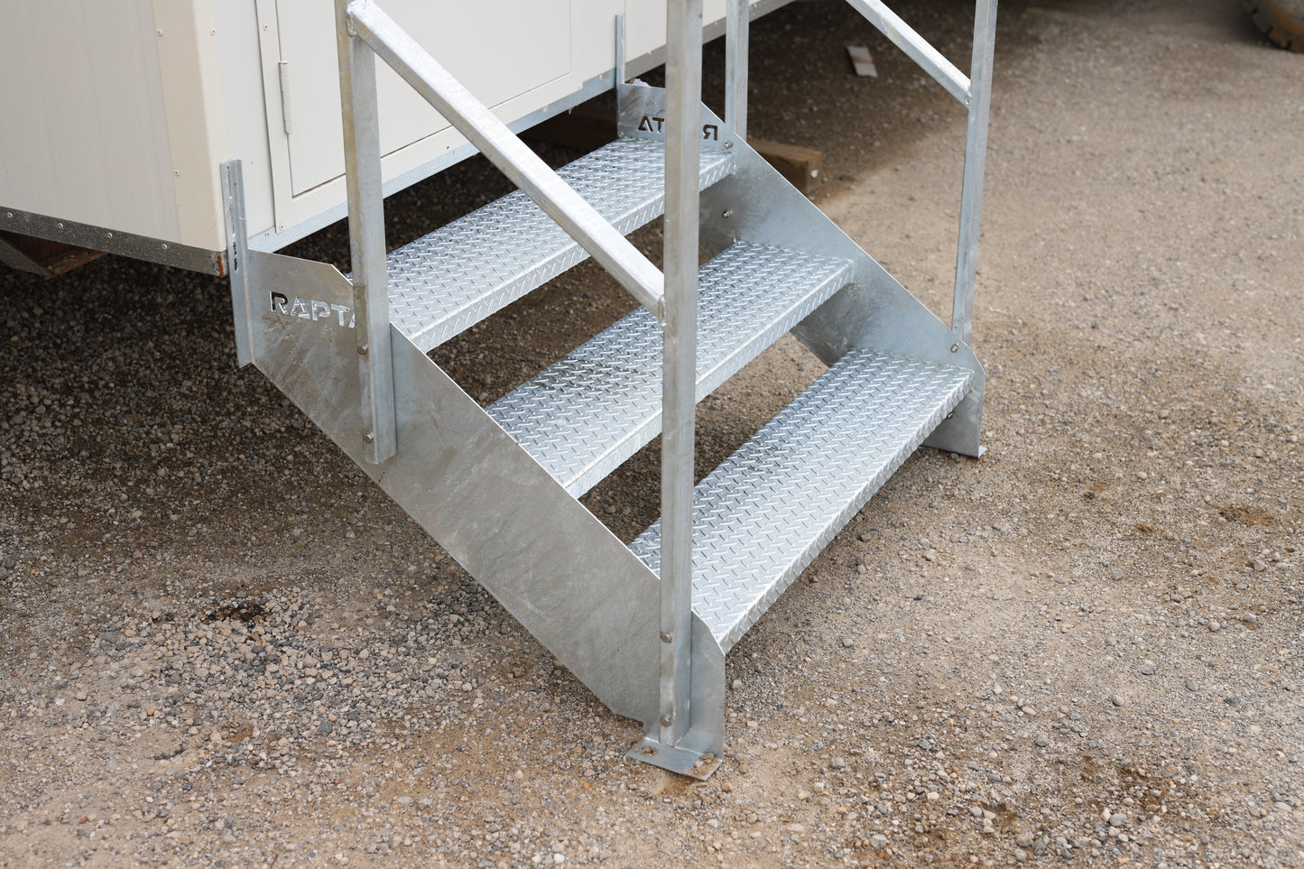 RAPTA Heavy Duty Steel Steps – Triple Tread
